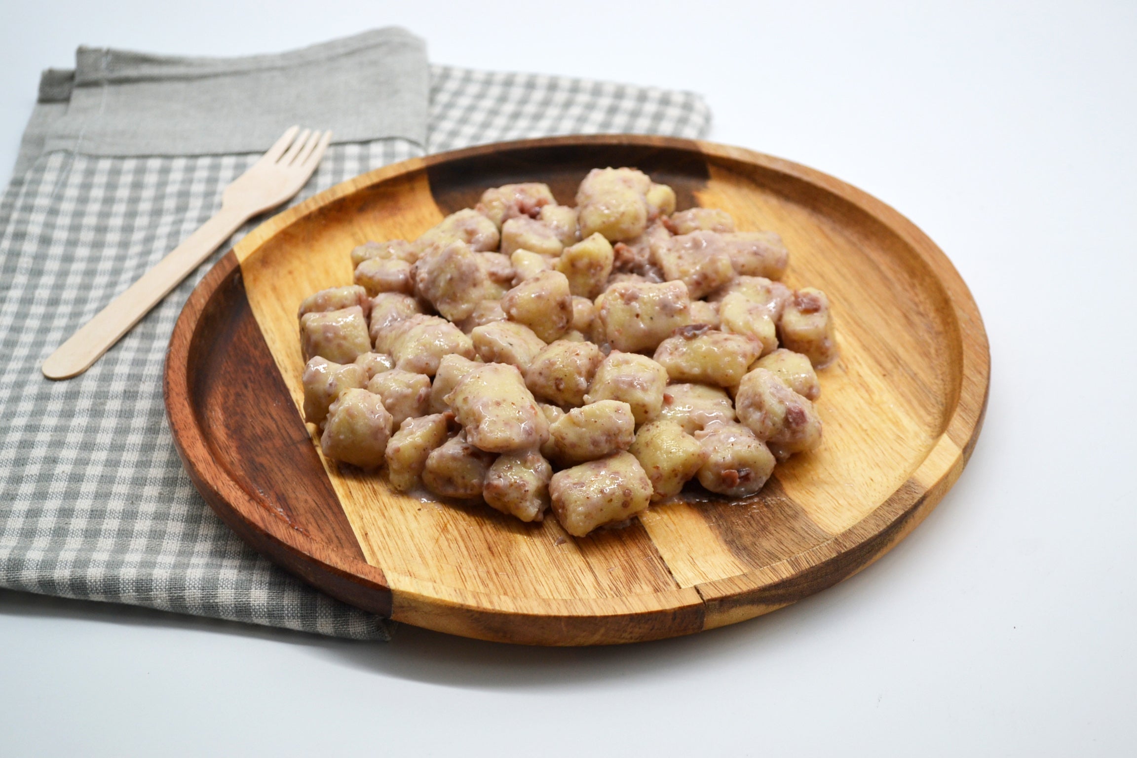 Gnocchi Noci e Speck