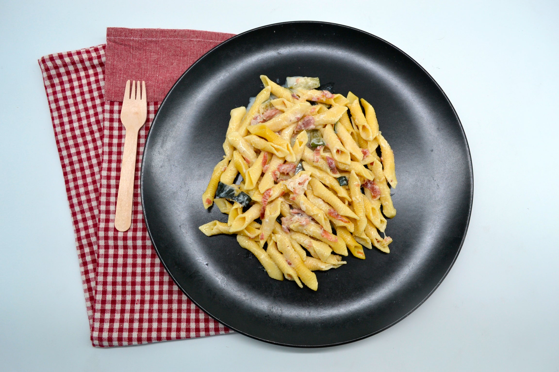 Garganelli speck e zucchine