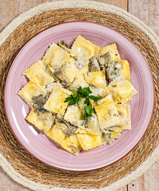 Ravioli alla Burrata con Sugo ai Carciofi