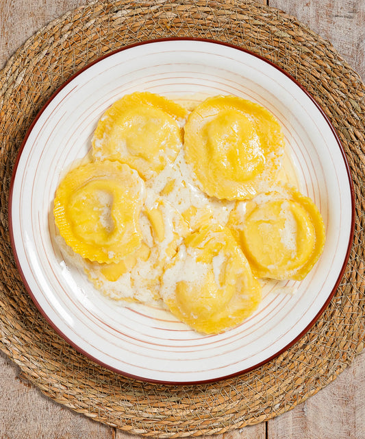 Sombrero in Crema di Formaggio Ripieni di Burrata