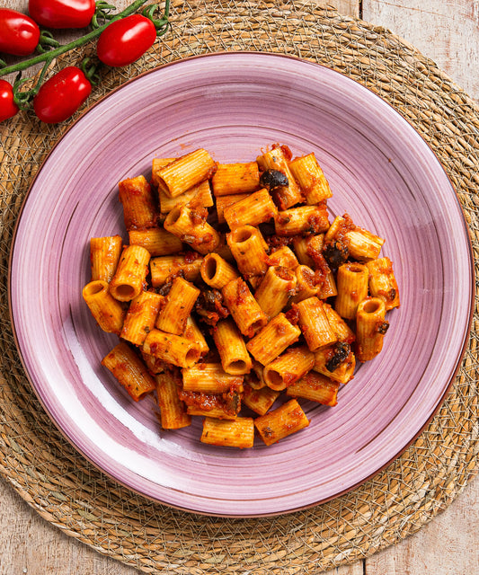 Ciabattoni alla Puttanesca con olive e alici - pasto