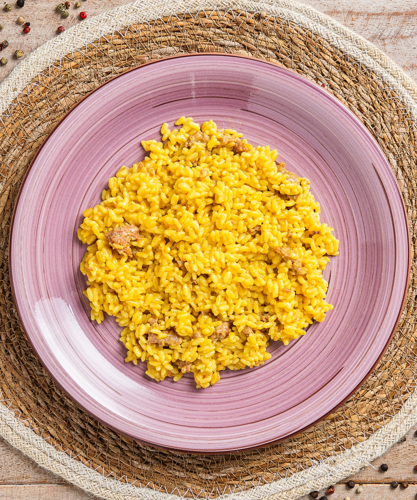 Risotto allo Zafferano con Salsiccia - pasto